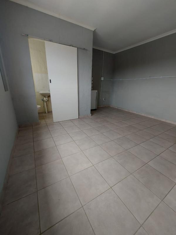 To Let 0 Bedroom Property for Rent in Goodwood Central Western Cape